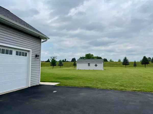 Rochelle, IL 61068,10282 E Clara Avenue