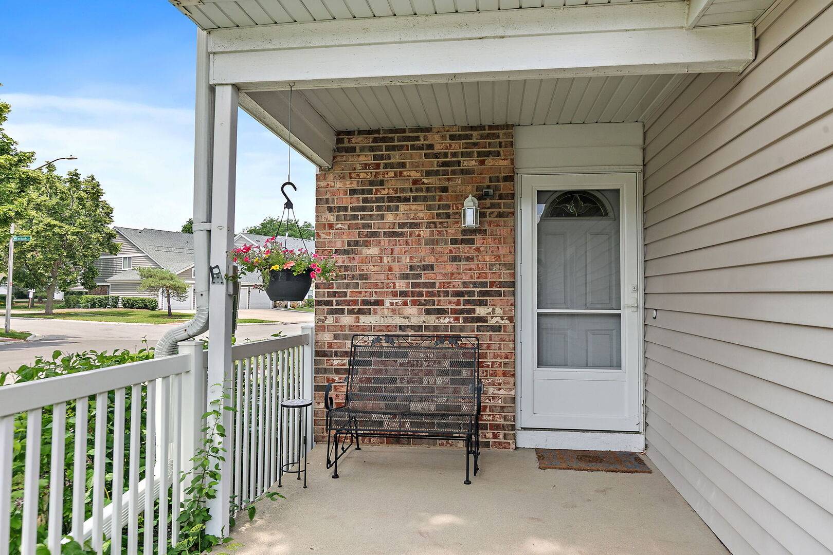 Schaumburg, IL 60194,632 Bridgeview Point