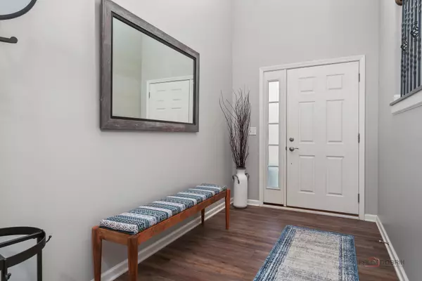 Fox Lake, IL 60020,7114 Hidden Green Circle