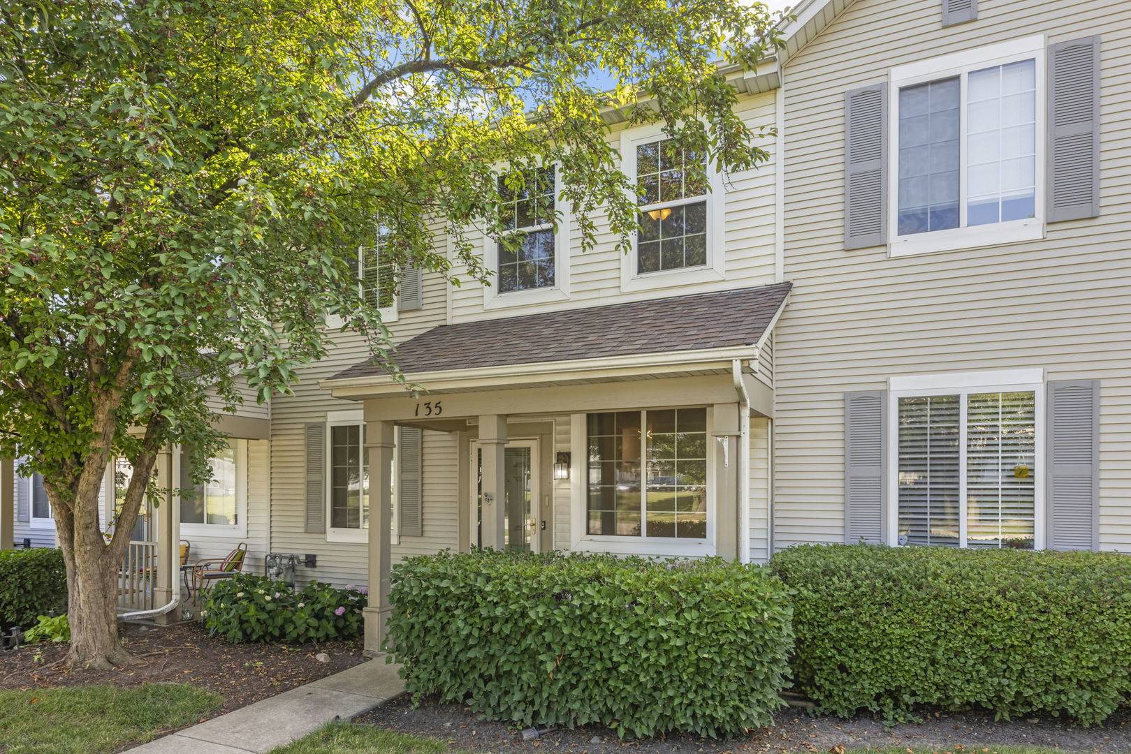 Romeoville, IL 60446,135 Azalea Circle