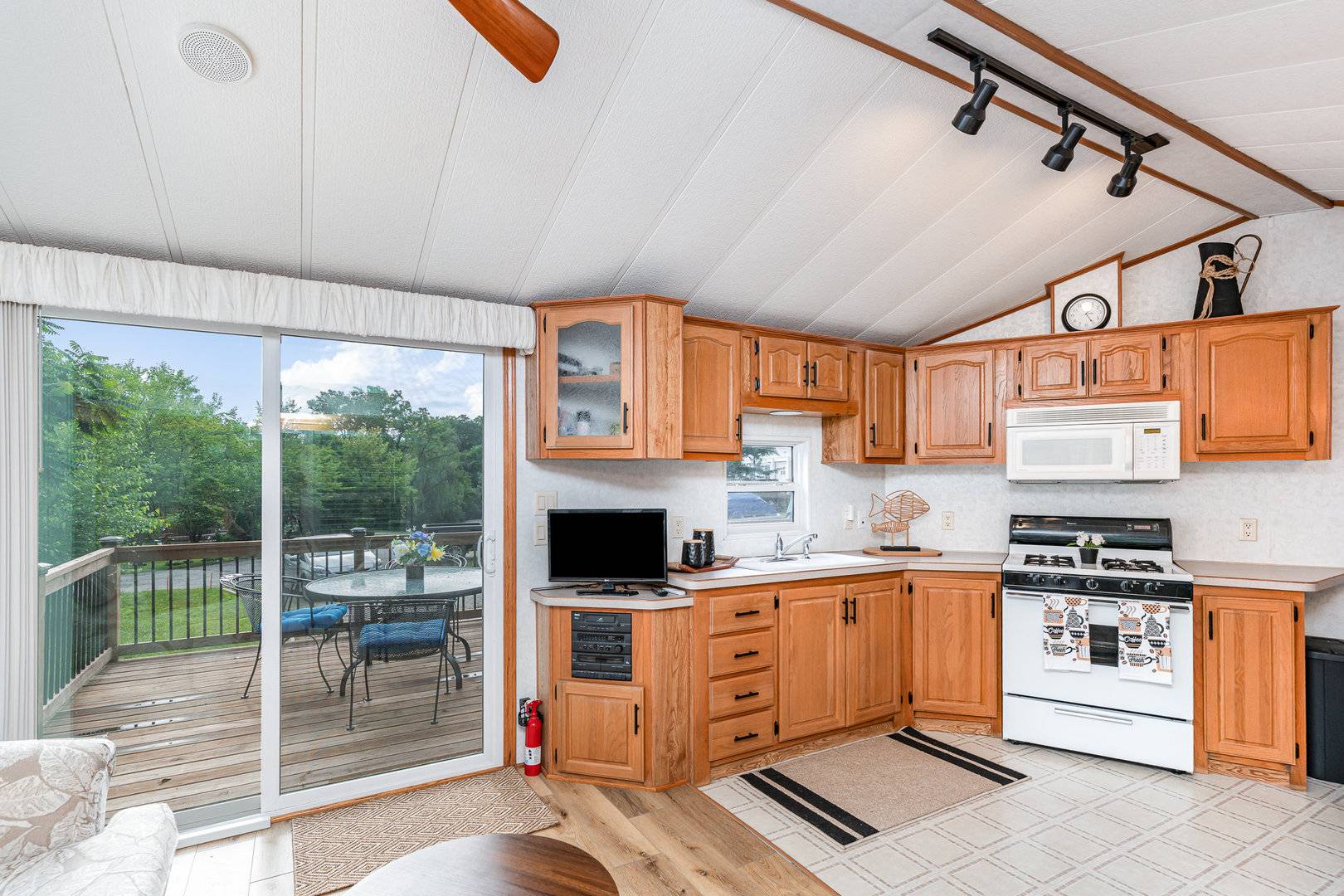 Wilmington, IL 60481,140 Fossil Lake Court