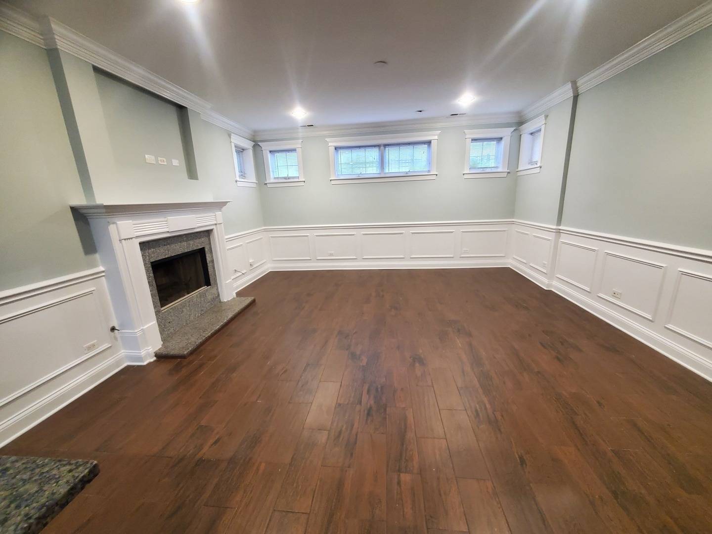 Chicago, IL 60645,2116 W Arthur Avenue #1