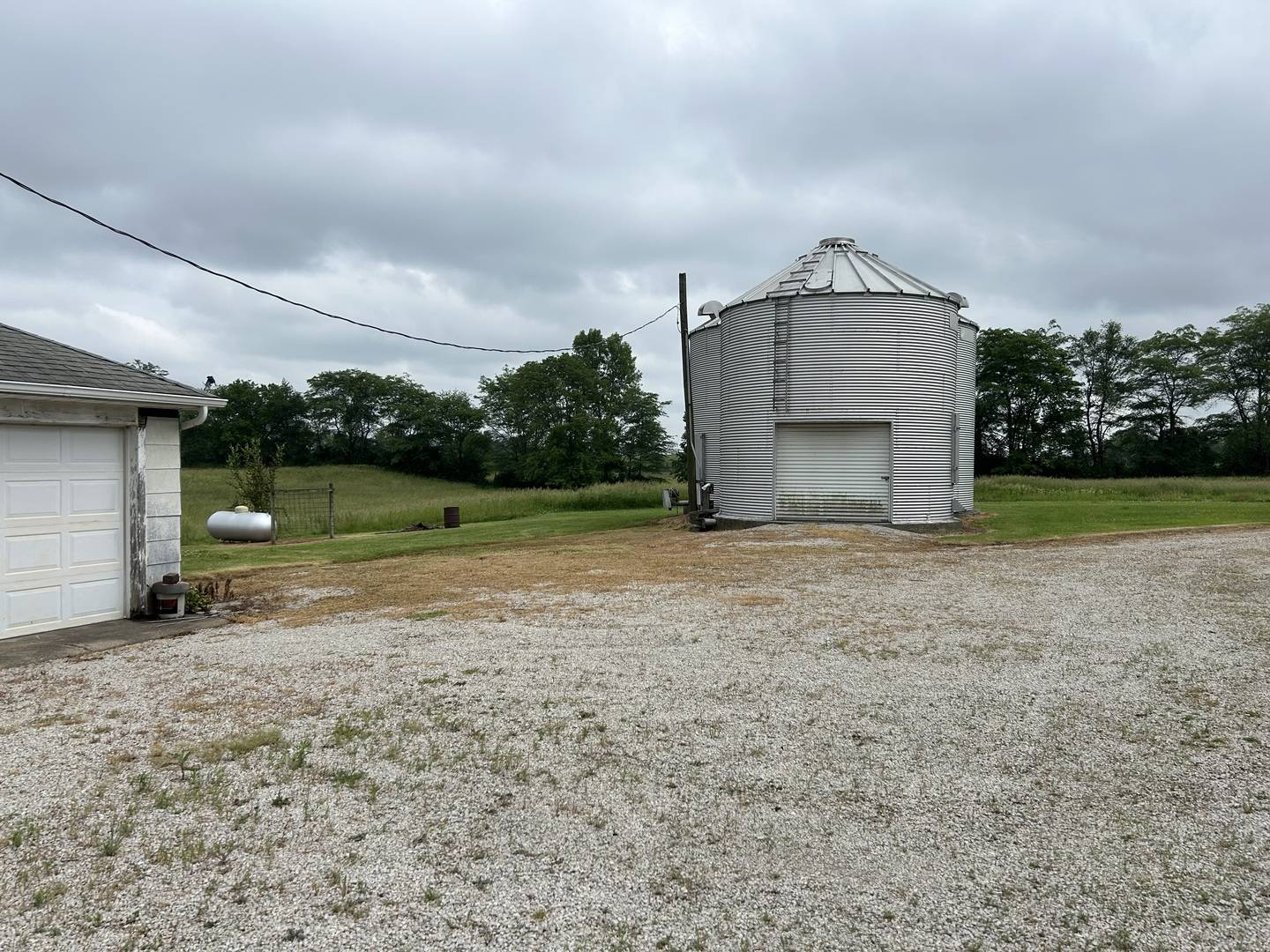 Fairmount, IL 61841,13063 N 200 East Road