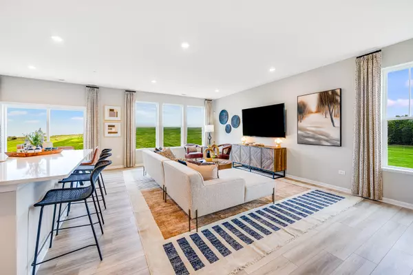 Volo, IL 60020,351 Red Oak Circle