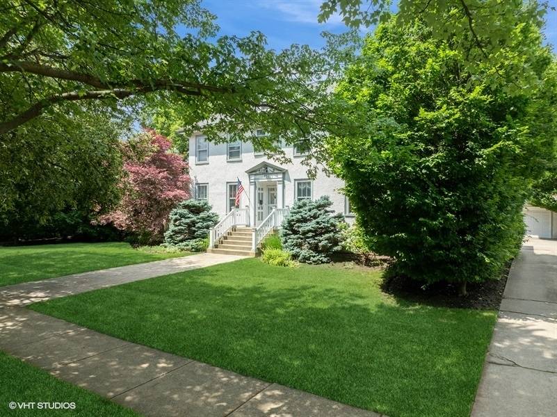 Oak Park, IL 60302,731 Fair Oaks Avenue