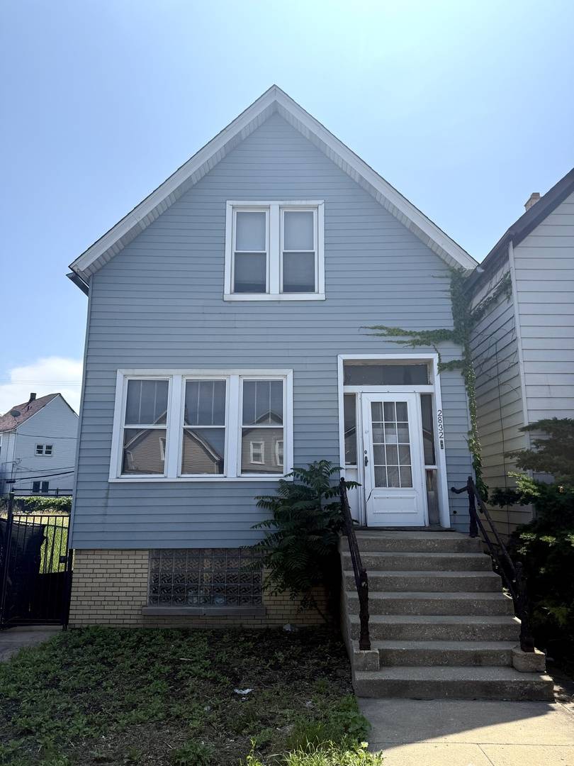 2832 N Elston Avenue, Chicago, IL 60618