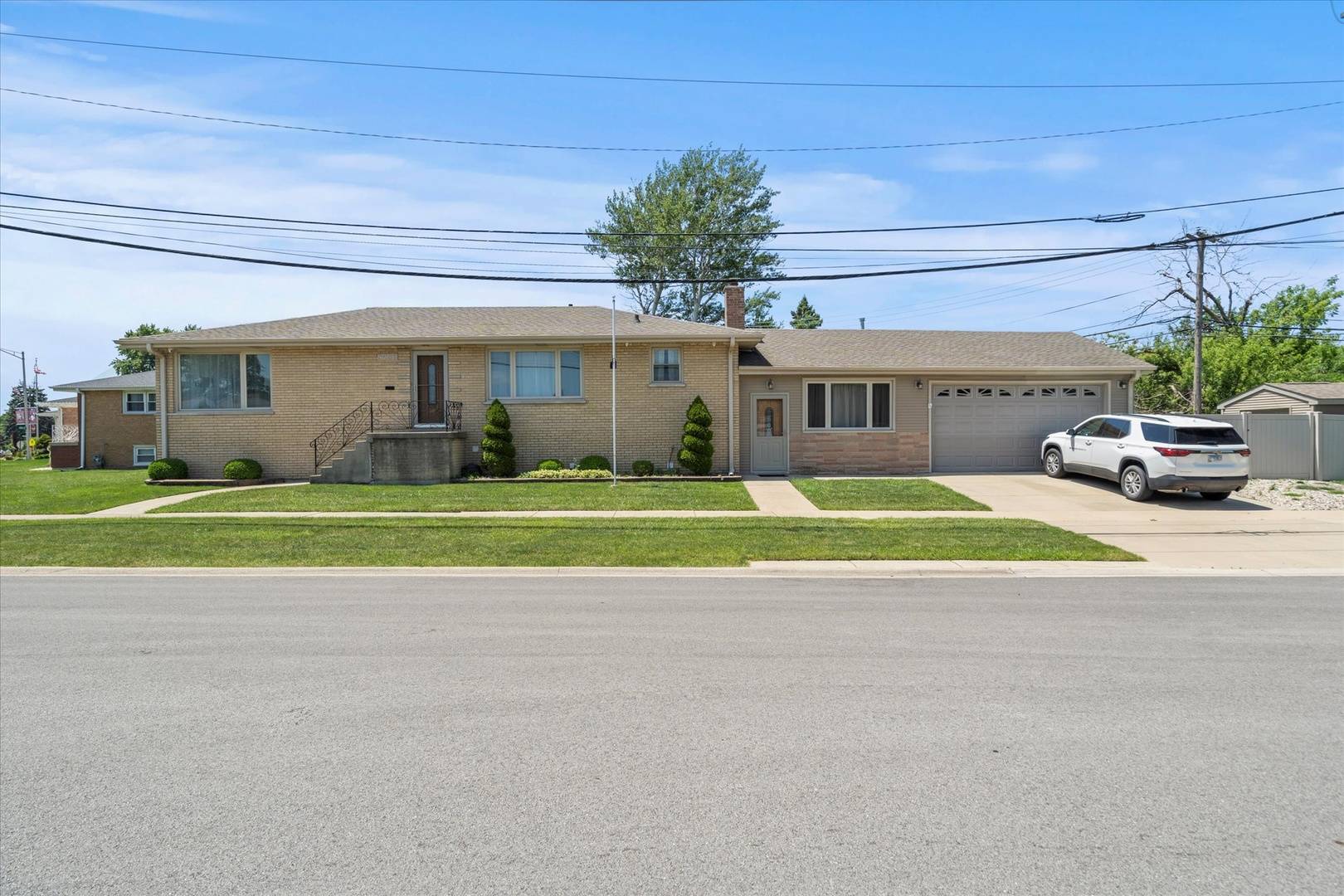Burbank, IL 60459,8436 S Moody Avenue