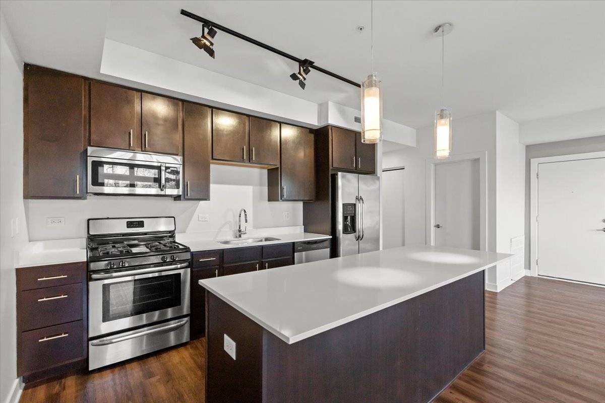 Park Ridge, IL 60068,500 N Northwest Highway #115