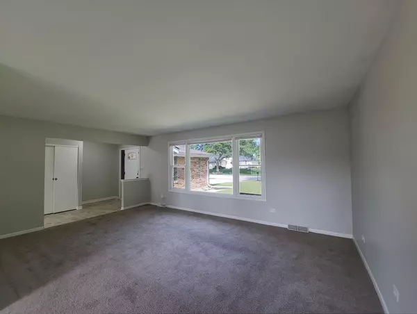 Matteson, IL 60443,6037 Spring Lane