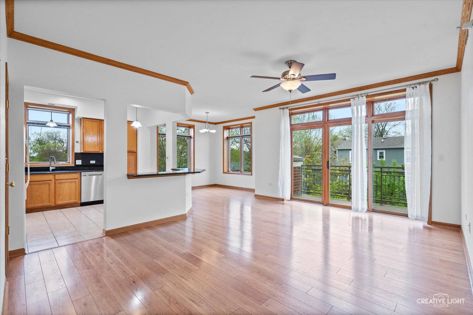 West Chicago, IL 60185,515 Main Street #402