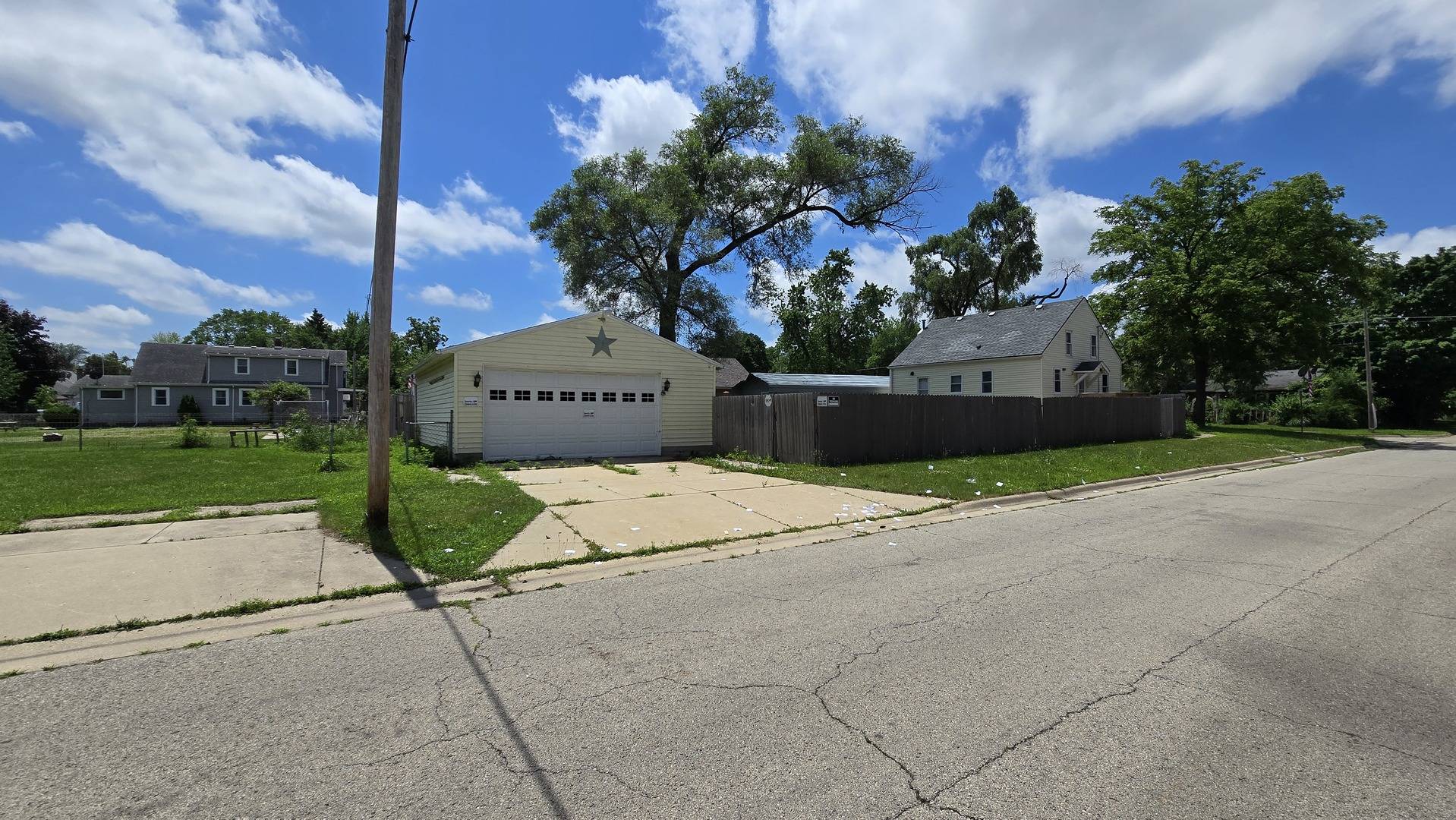 Rockford, IL 61109,3102 10th Street