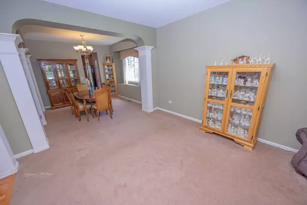 Shorewood, IL 60404,614 Northgate Lane