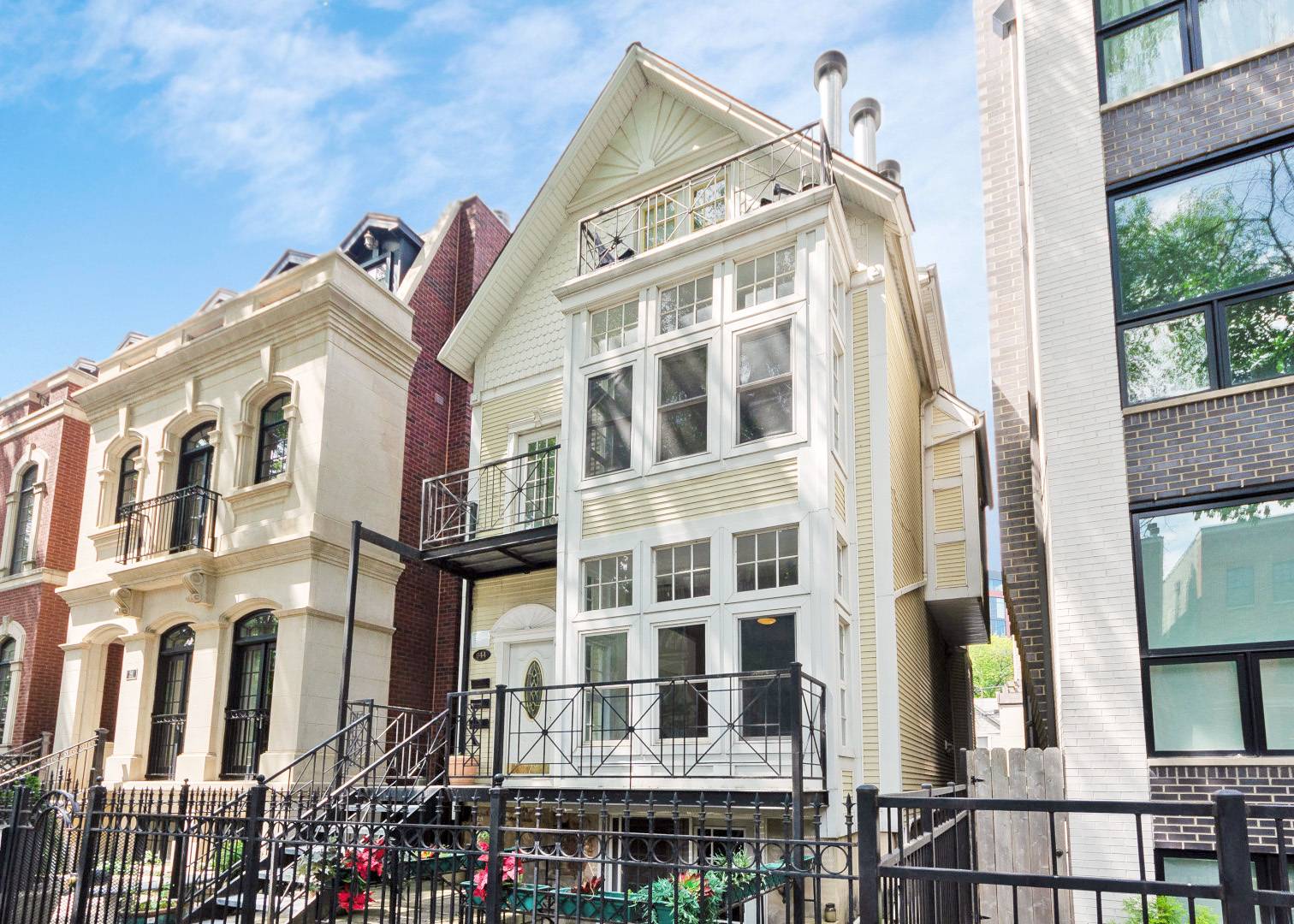 944 W Montana Street #GARDEN, Chicago, IL 60614