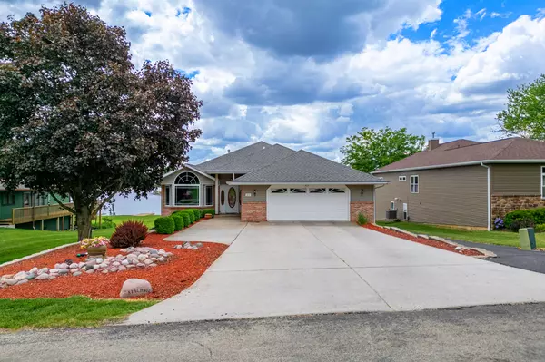 Lake Summerset, IL 61019,1422 Pier Drive