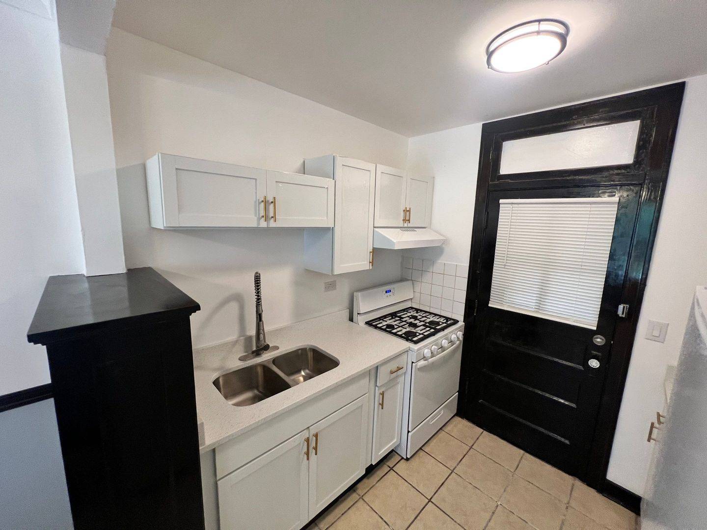 Chicago, IL 60629,5601 S Campbell Street #1