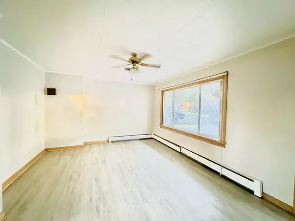 Streator, IL 61364,907 Polk Street