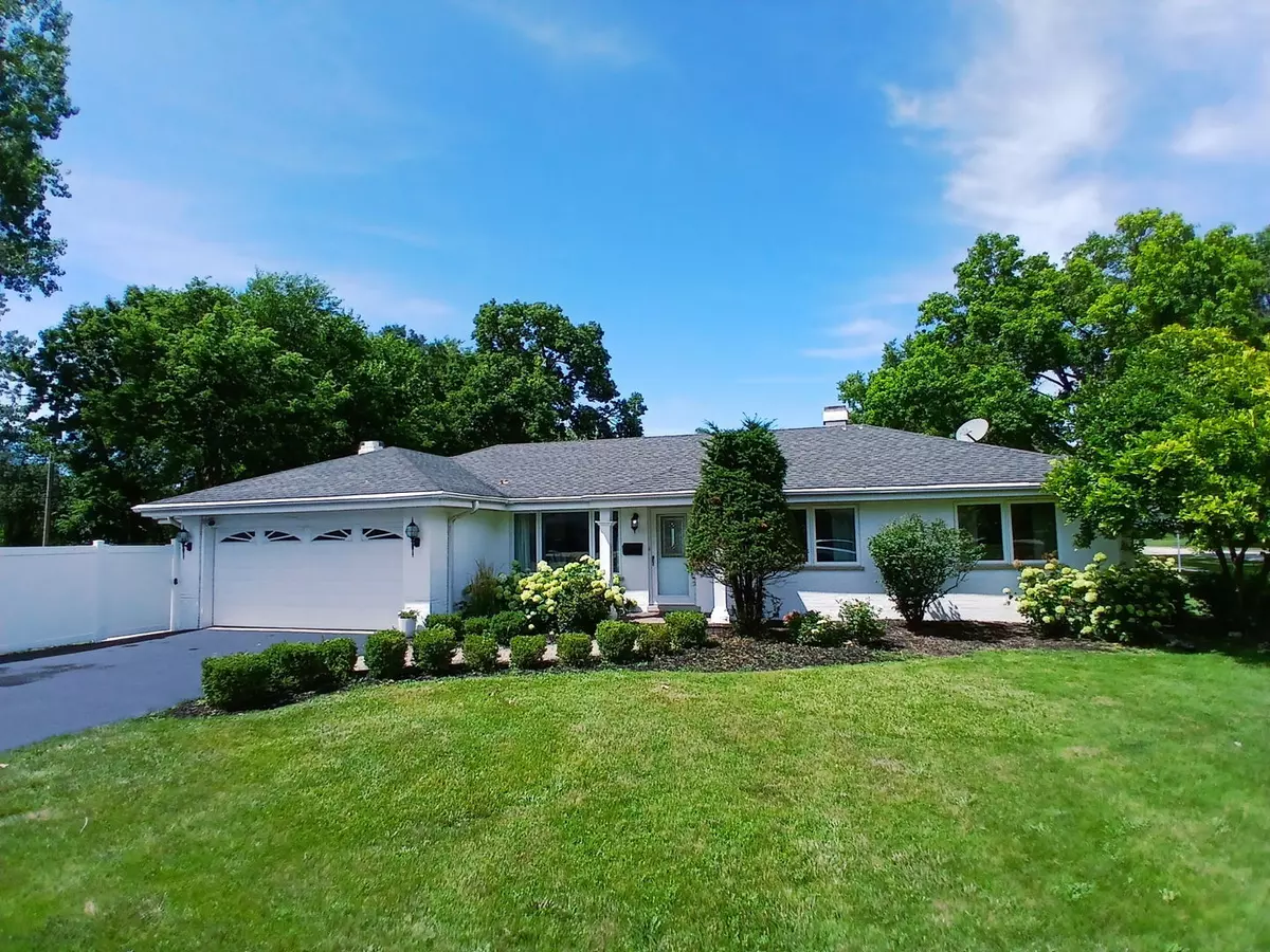 Western Springs, IL 60558,5625 Ridgewood Drive