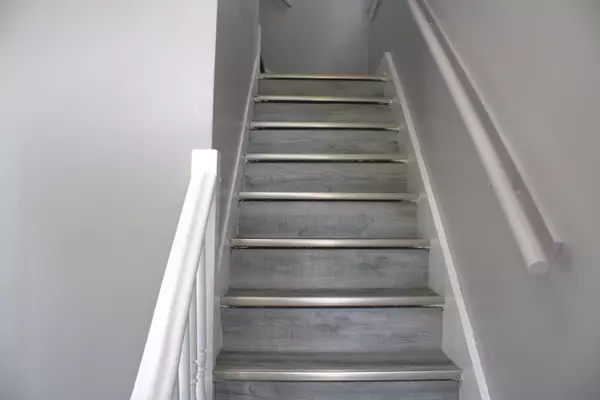 Aurora, IL 60505,216 Fifth Street