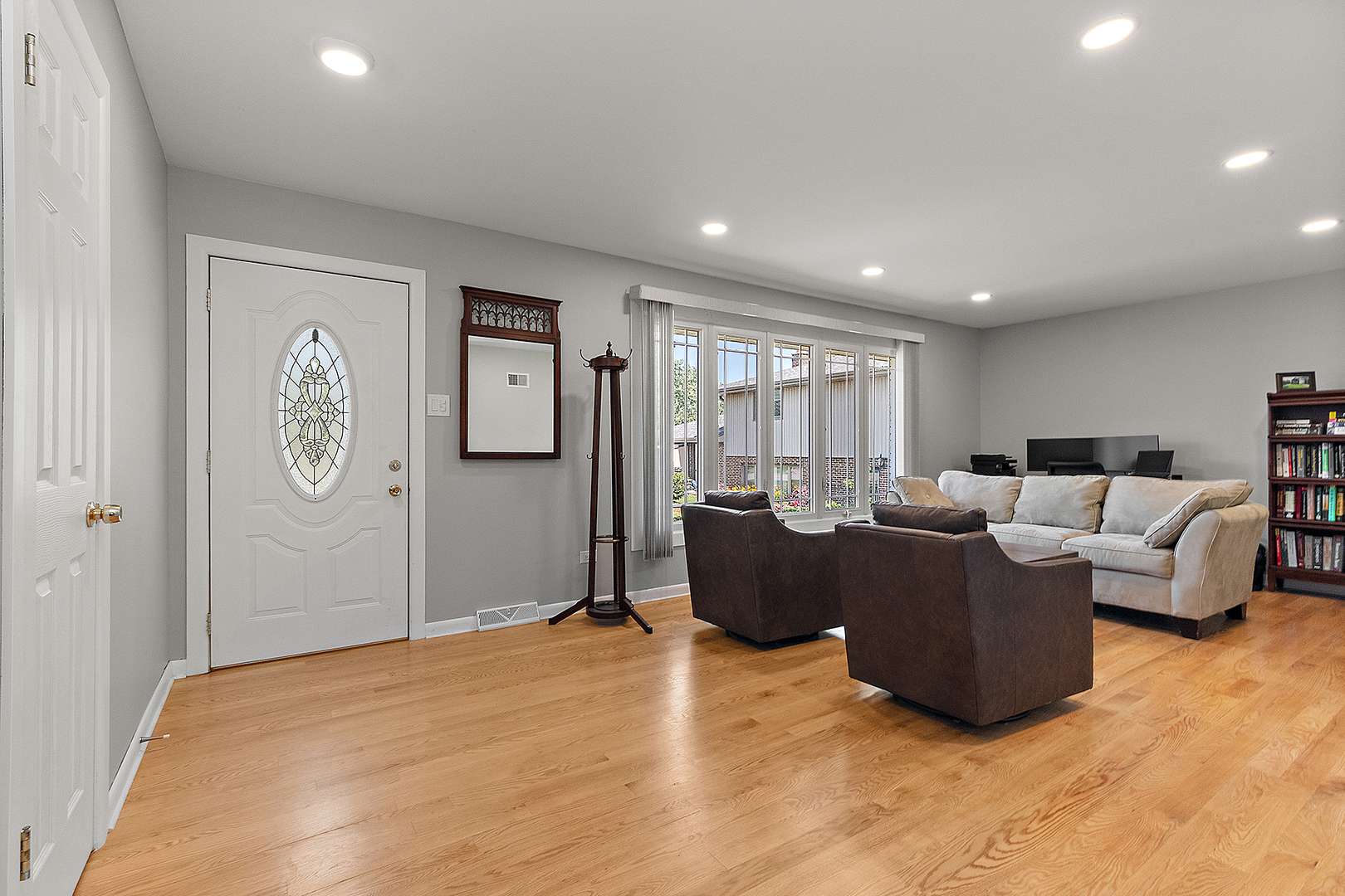 Orland Park, IL 60462,8941 Timothy Court