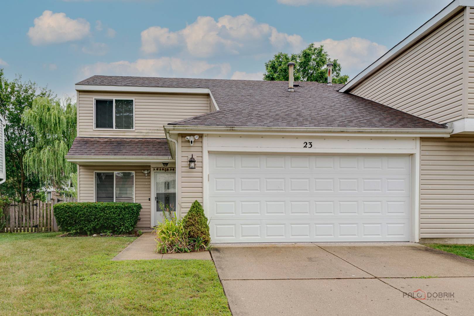 23 Buckingham Lane, Buffalo Grove, IL 60089