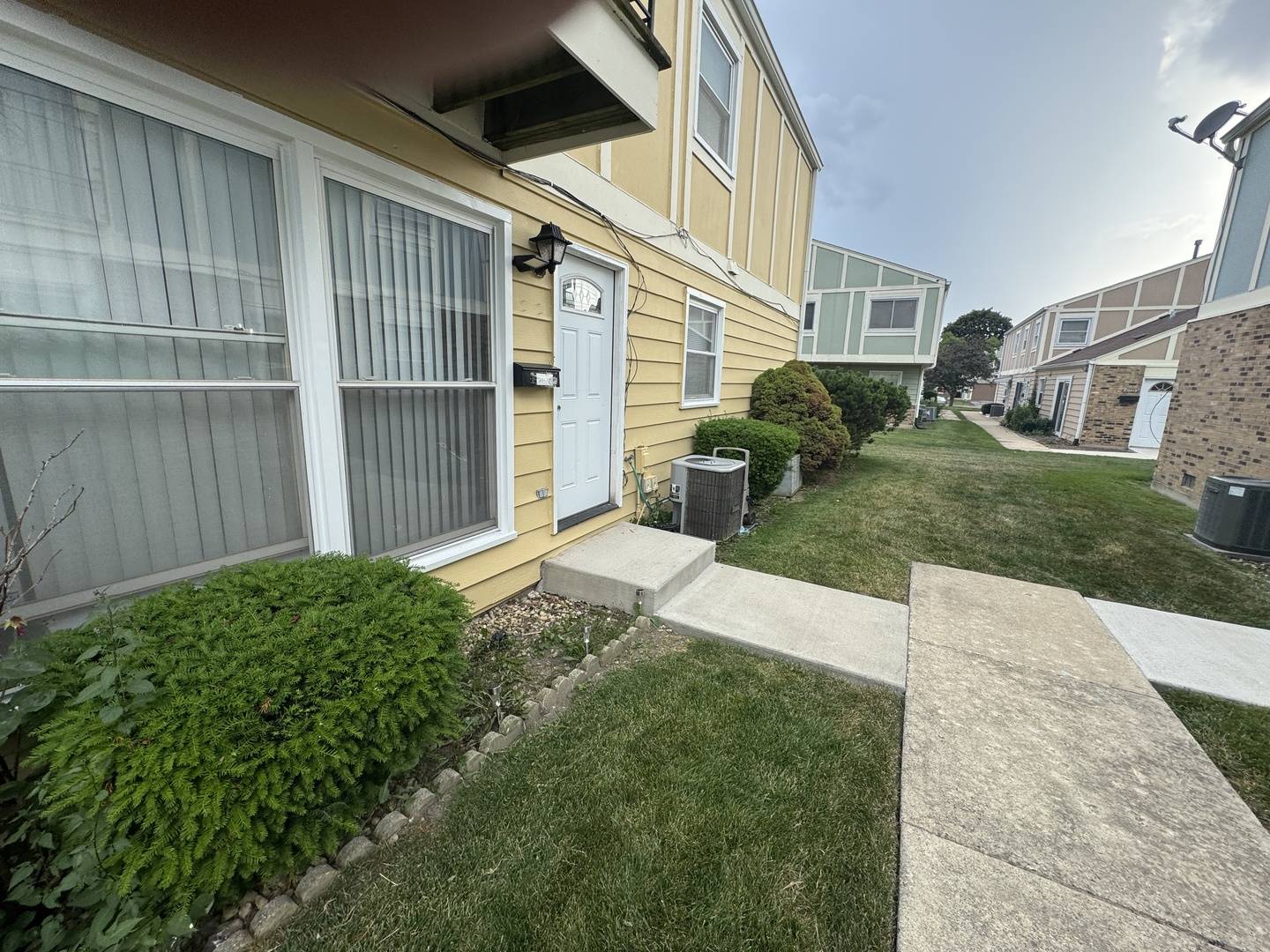 Lynwood, IL 60411,20120 Oak Lane #65