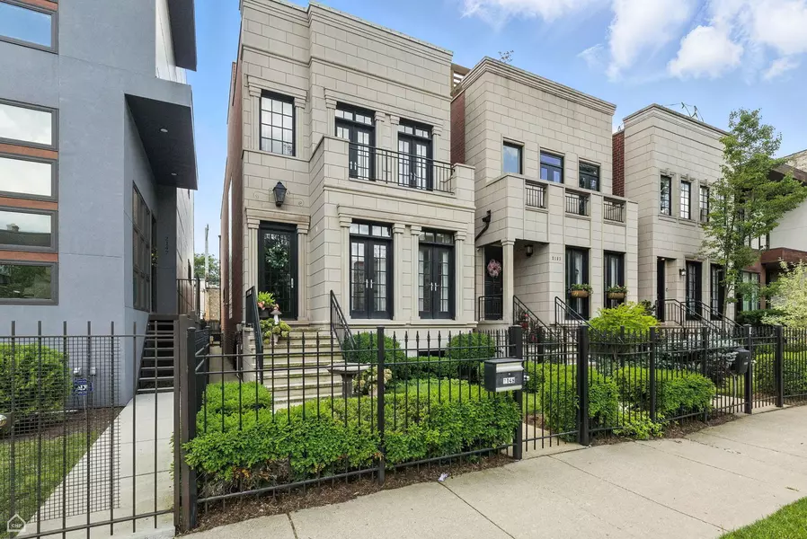2149 W Huron Street, Chicago, IL 60612