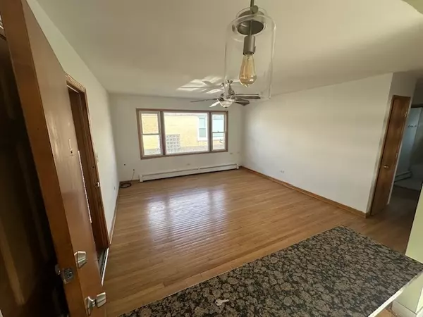 River Grove, IL 60171,8000 Grand Avenue #2N