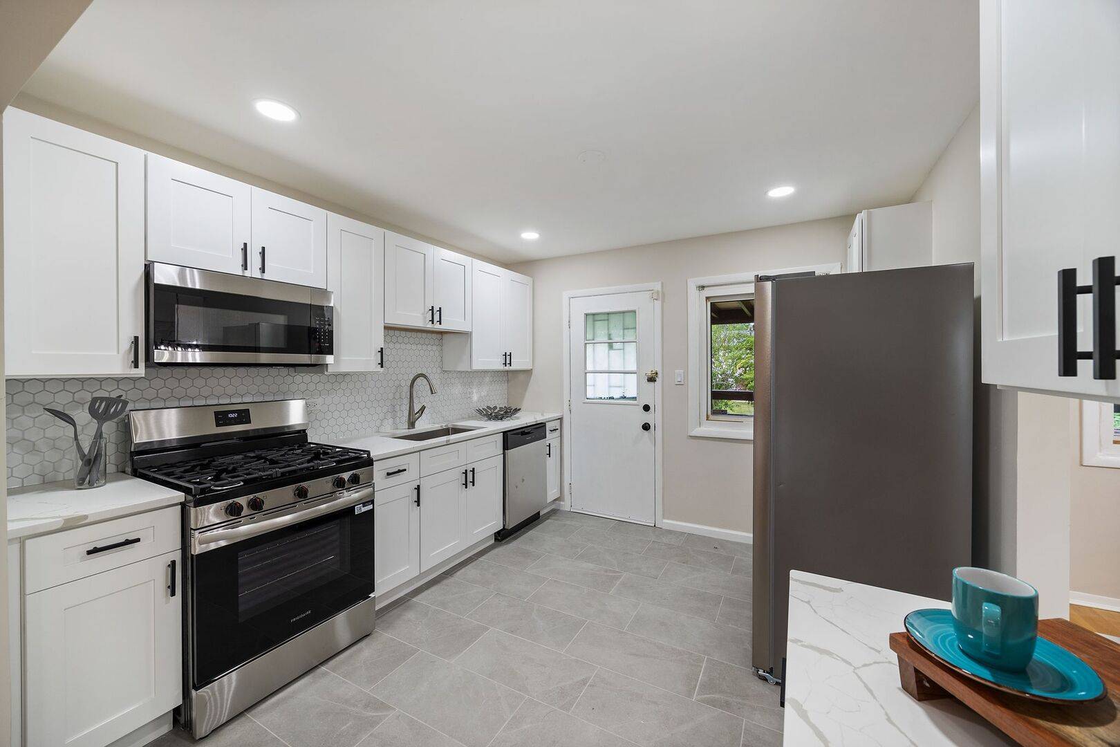 Country Club Hills, IL 60478,17548 Cypress Avenue