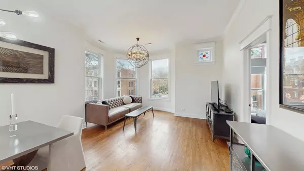 Chicago, IL 60622,924 N Hoyne Avenue #2E