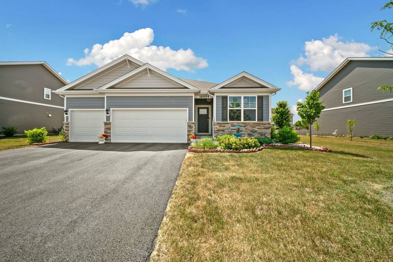 Plainfield, IL 60586,16954 S Lucas Drive