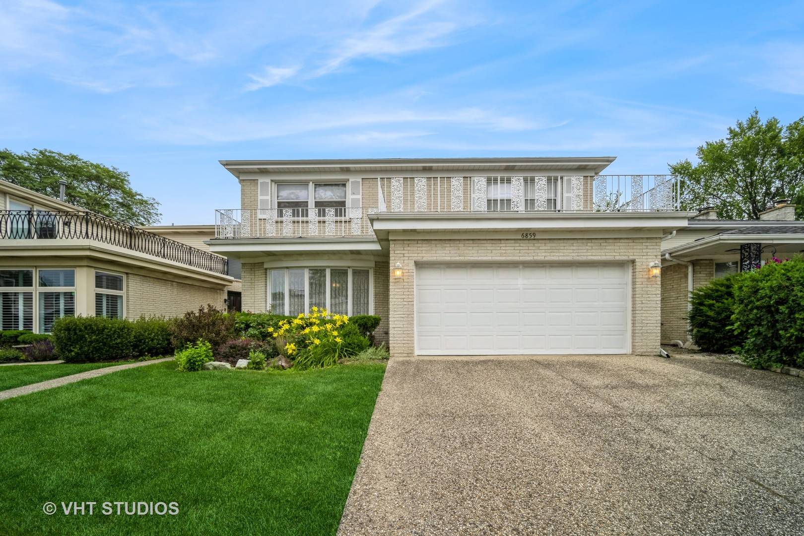 Skokie, IL 60077,6859 Lockwood Avenue