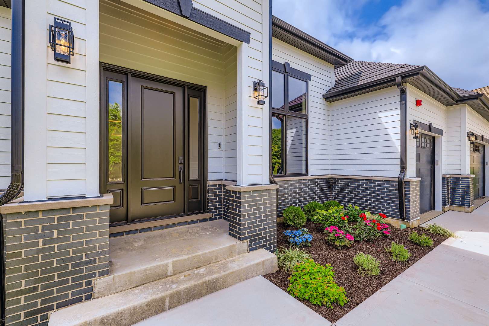 Long Grove, IL 60060,7243 Greywall Court