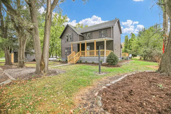 Gilman, IL 60938,208 E 1790 North Road