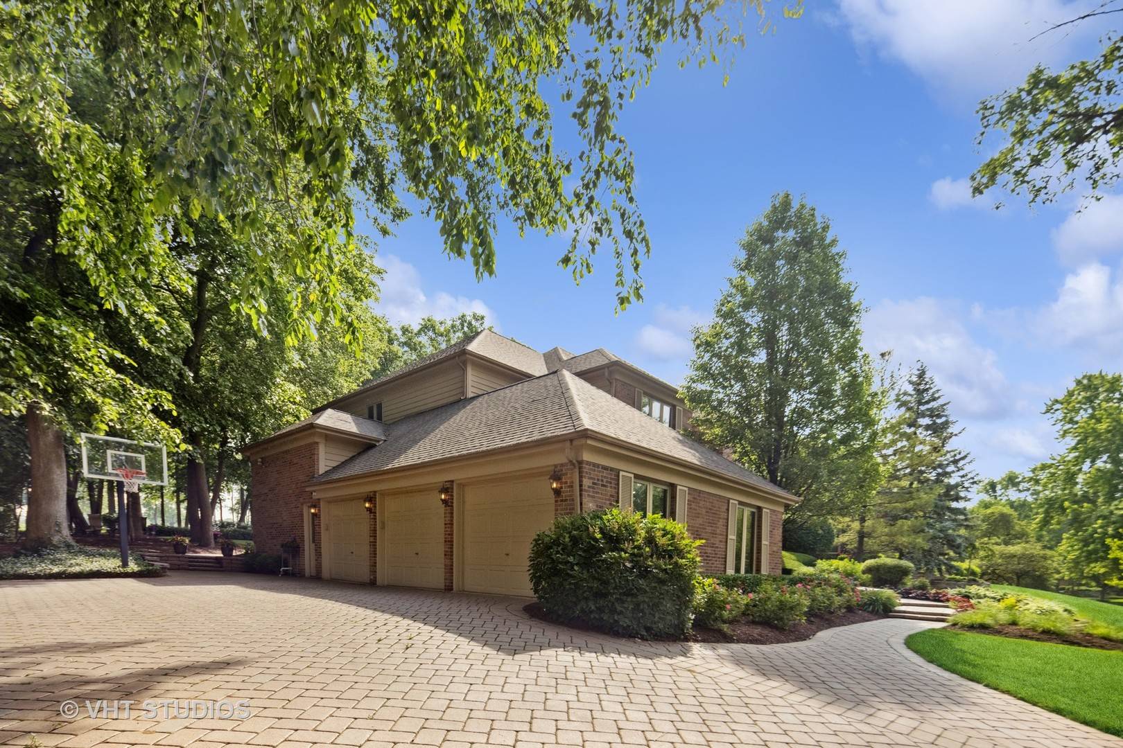 St. Charles, IL 60174,3104 Royal Fox Drive