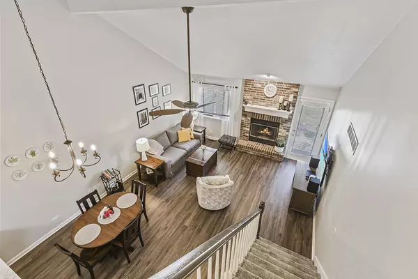 Minooka, IL 60447,323 Vista Court #C