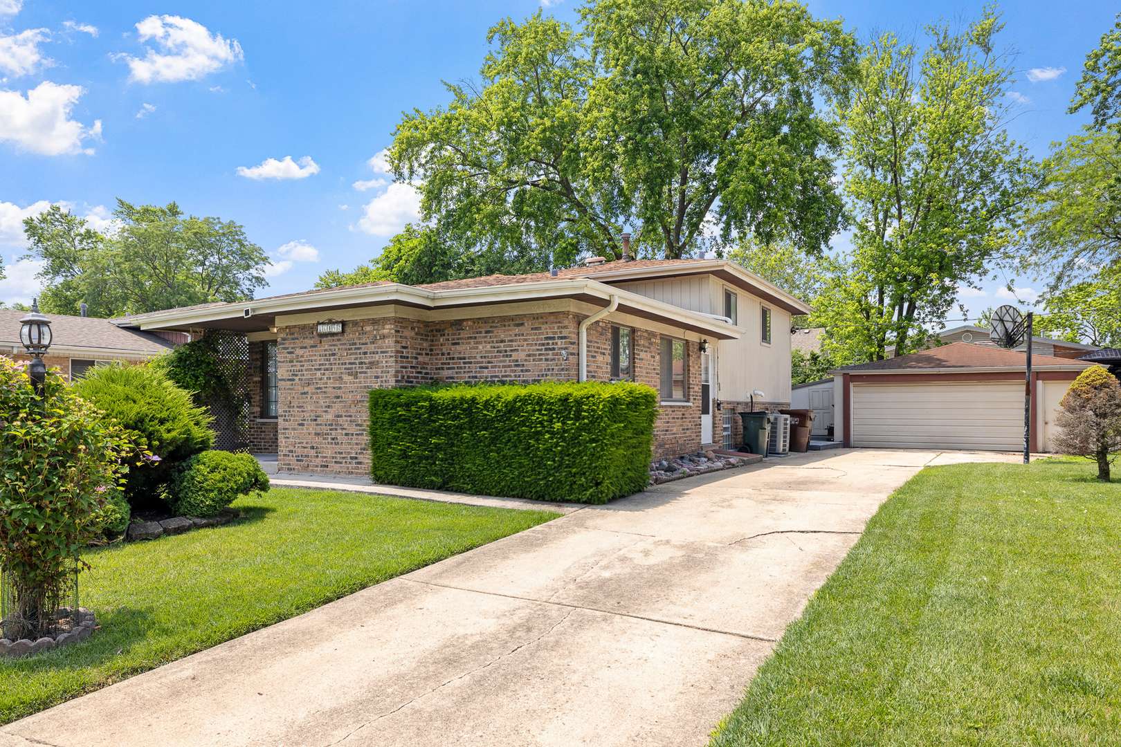 Oak Forest, IL 60452,16492 Brockton Lane