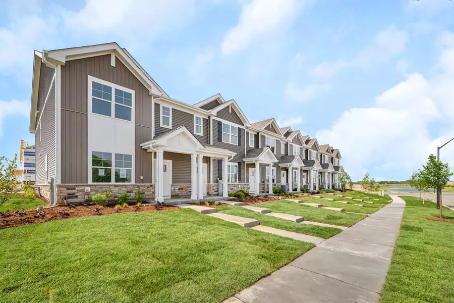2246 Barbera Drive, Oswego, IL 60543