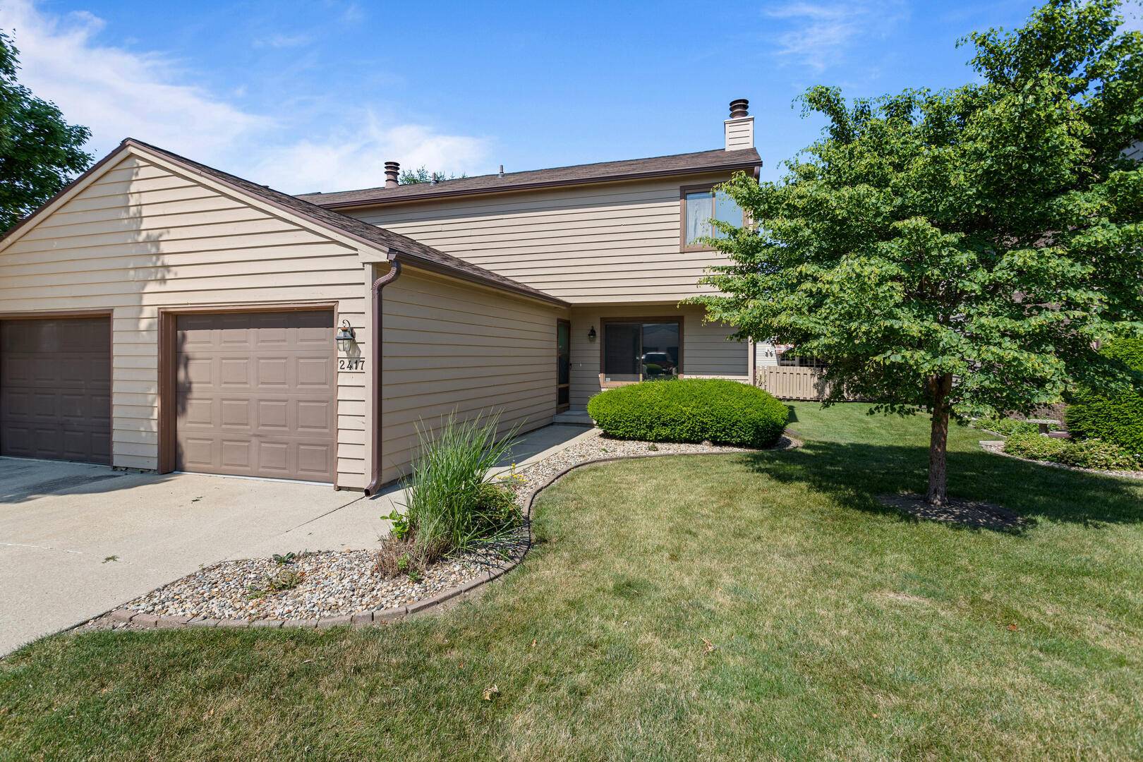 Champaign, IL 61822,2417 Morrissey Park Drive