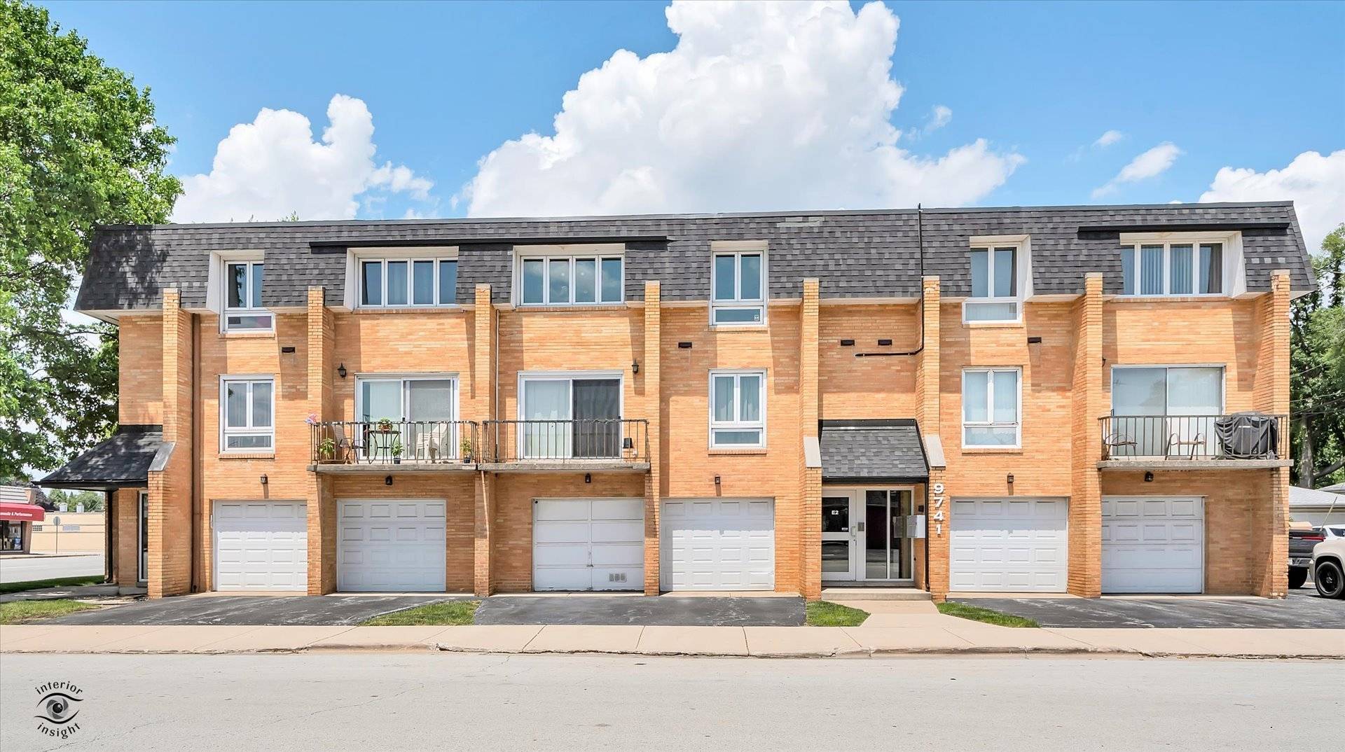 Oak Lawn, IL 60453,9741 S Cicero Avenue #1A