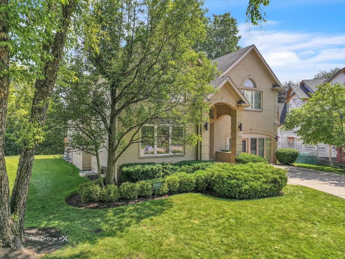 Glenview, IL 60025,3550 E Ari Drive