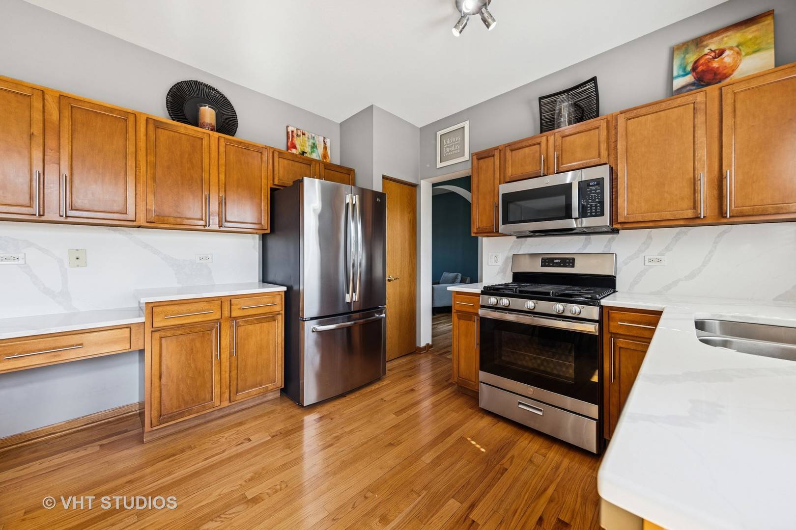 Aurora, IL 60505,1581 Kenmore Avenue