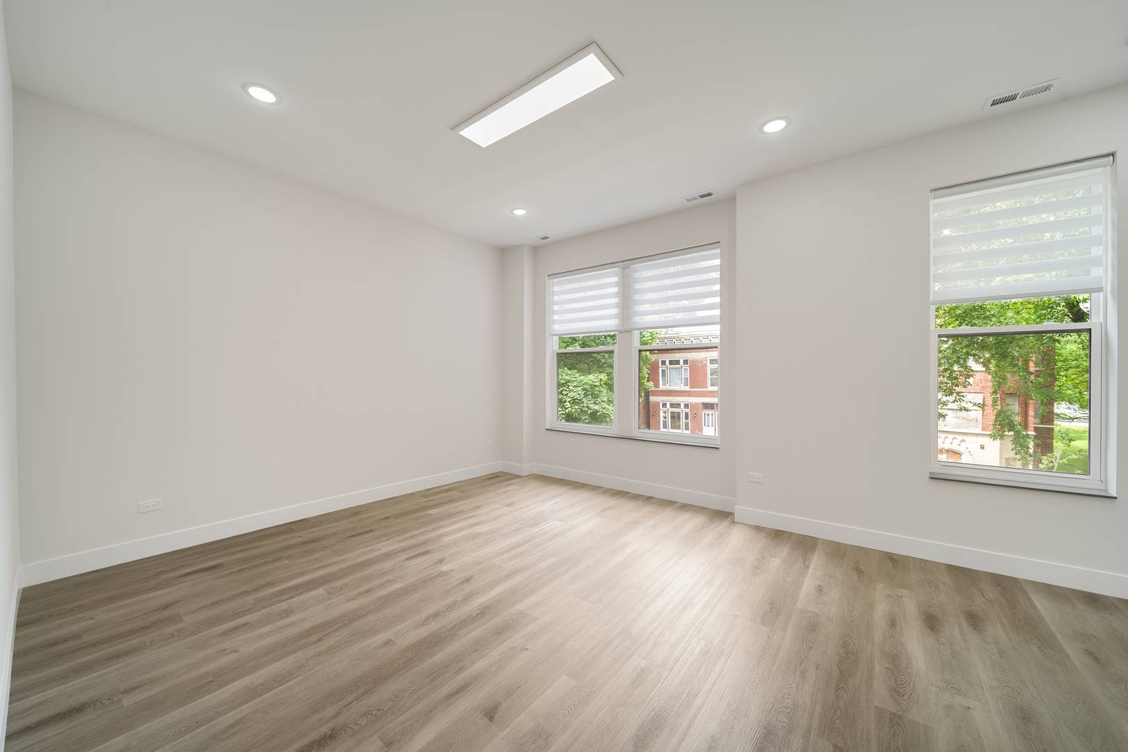 Chicago, IL 60622,1137 N Francisco Avenue #3
