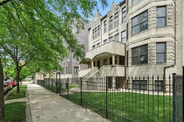 Chicago, IL 60653,4105 S Drexel Boulevard #1N