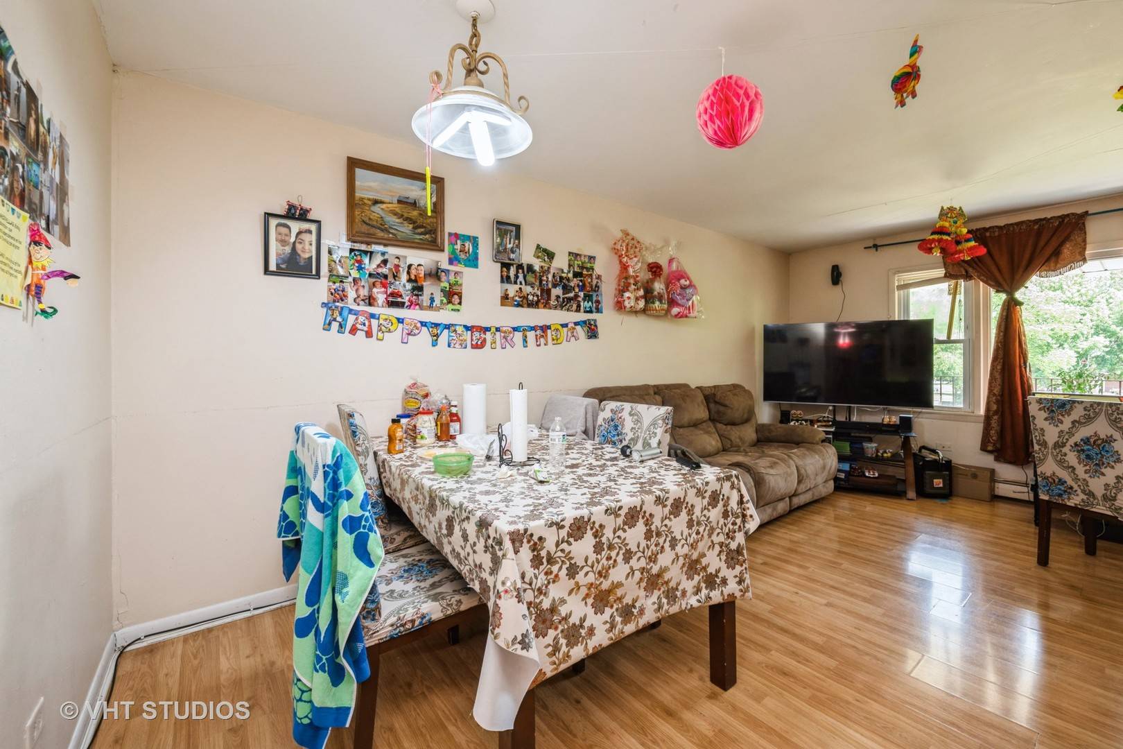 Arlington Heights, IL 60005,1107 E Algonquin Road #19