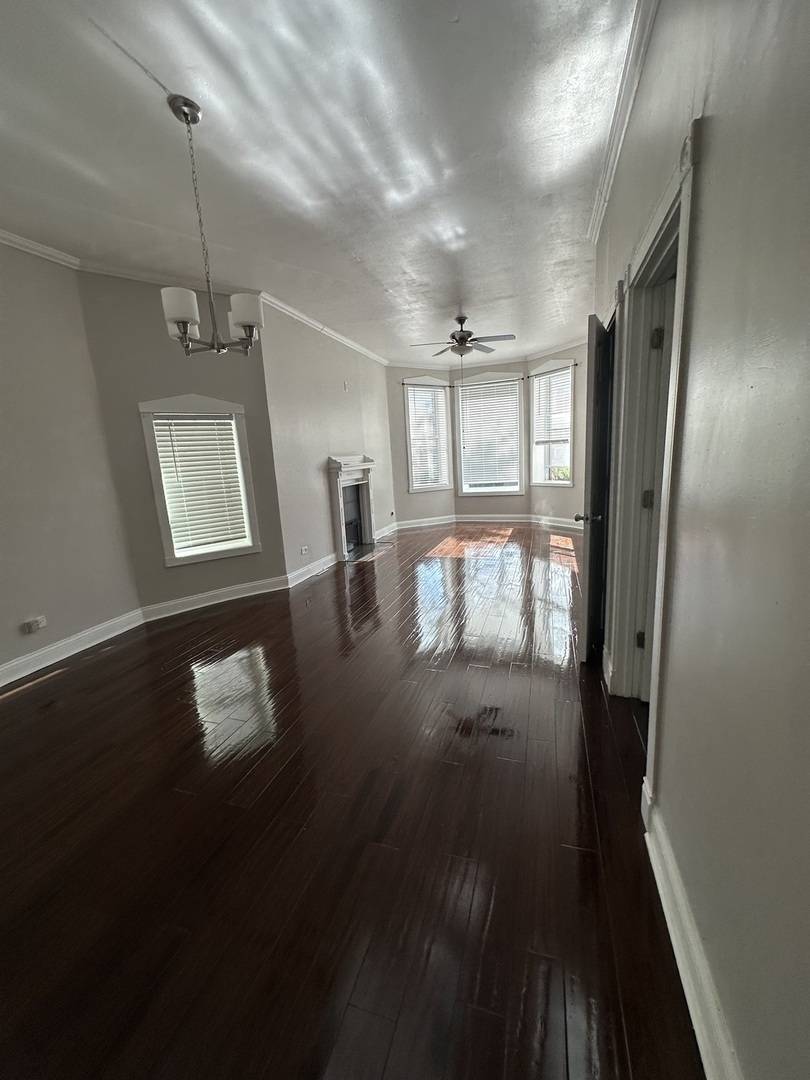 Chicago, IL 60637,6611 S Rhodes Avenue #1