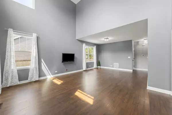 Oswego, IL 60543,802 Barton Drive
