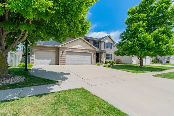 2900 Bear Claw Street, Normal, IL 61761
