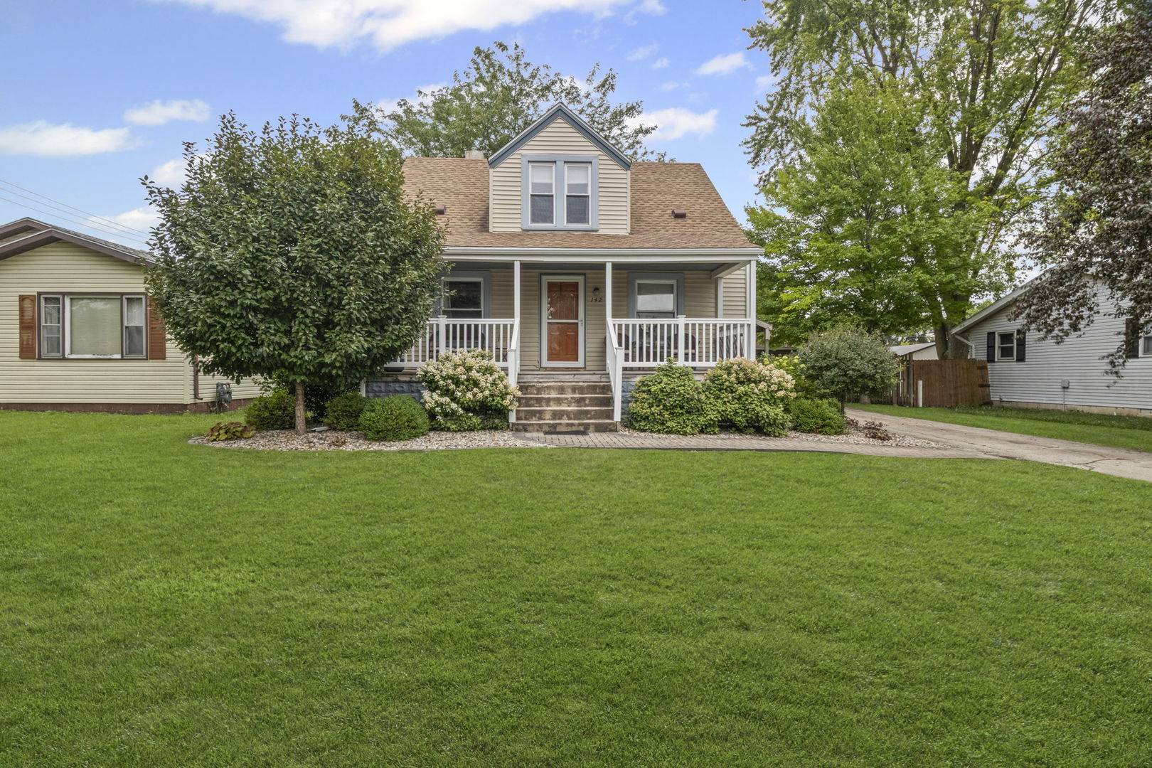 142 S Randolph Avenue, Bradley, IL 60915