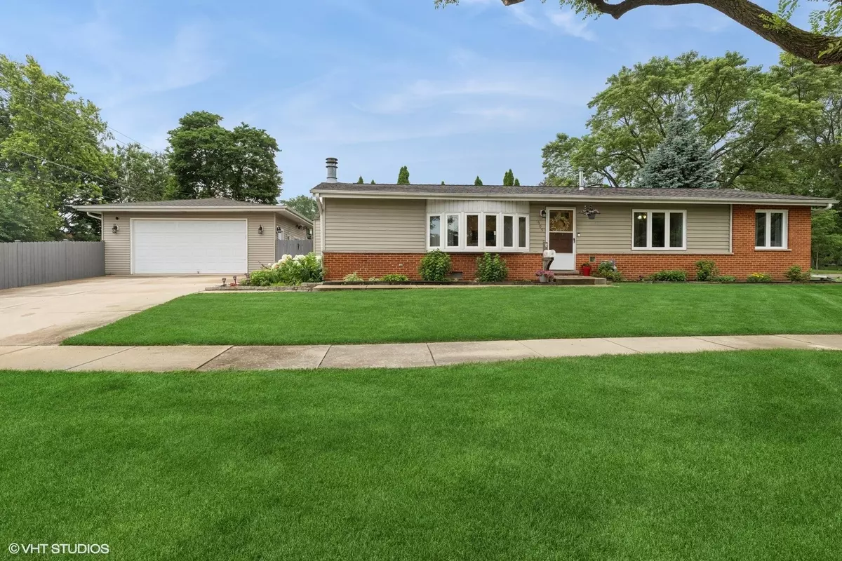 Mount Prospect, IL 60056,609 N Eastman Drive