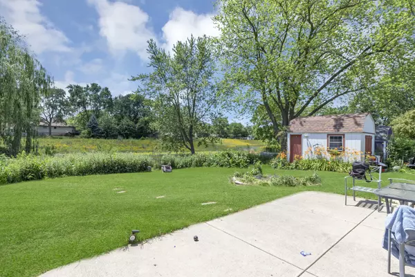 Schaumburg, IL 60193,1629 Syracuse Lane